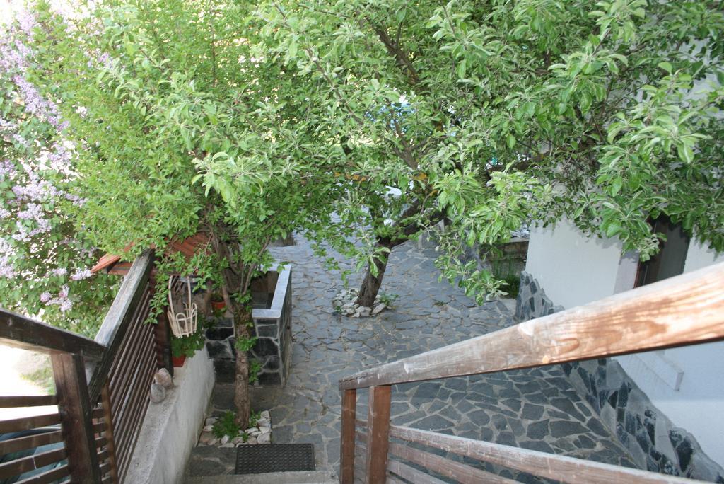 Guest House Kamenik Yagodina Esterno foto