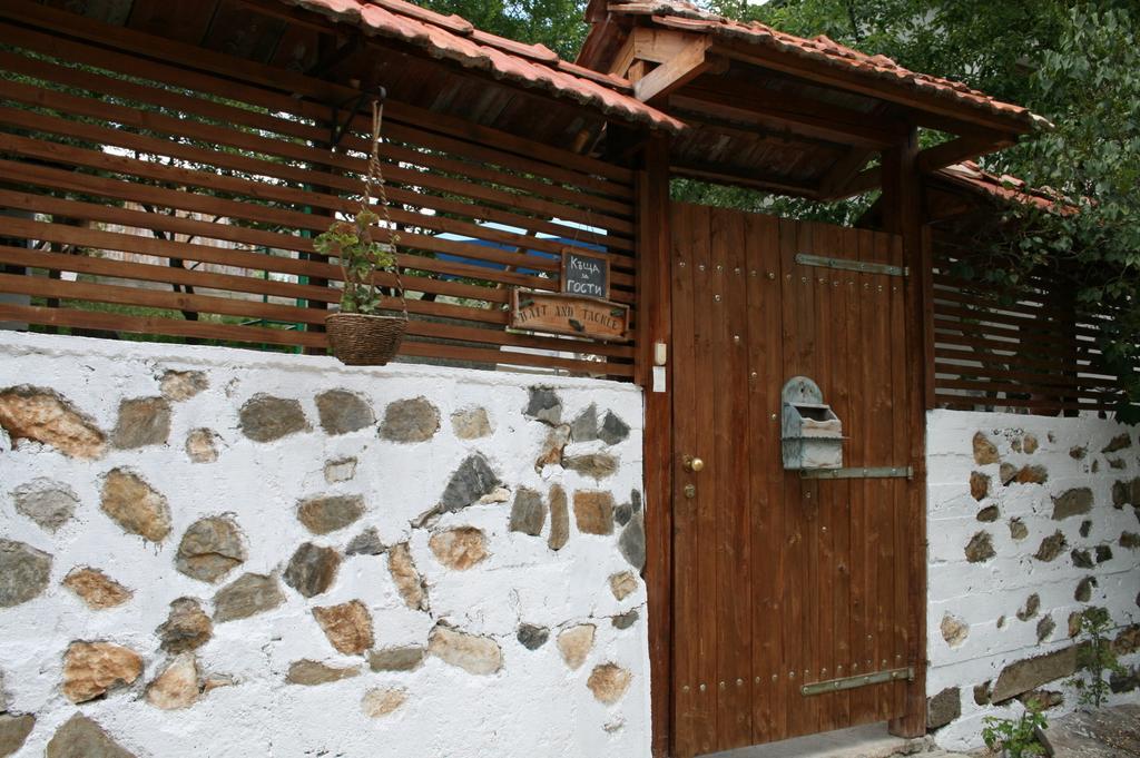 Guest House Kamenik Yagodina Esterno foto