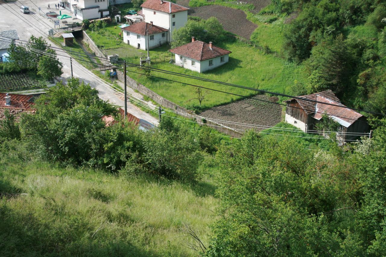 Guest House Kamenik Yagodina Esterno foto
